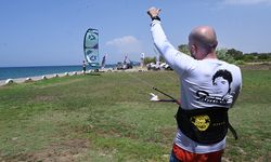 Arda Erkan Anısına “Başka Ardalar Ölmesin” Sloganıyla 10. Kite-Surf Etkinliği Yapıldı