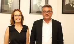 CTP Başkanı Erhürman Fransa Büyükelçisi Salina Grenet-Catalano’yu Kabul Etti