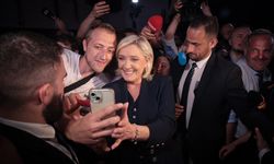 Fransa’da Seçimlerin Tur Resmi Sonuçları: Le Pen’nin Aşırı Sağcı Partisi Yüzde 33,15 İle Birinci Oldu