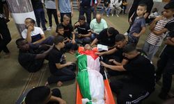 İsrail'in 295 Gündür Saldırılarını Sürdürdüğü Gazze'de Can Kaybı 39 Bin 258'e Yükseldi