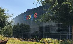 Google, İran Destekli Grubun ABD'de Seçimle Bağlantılı Kişilerin E-postalarına Erişmeye Çalıştığını Bildirdi