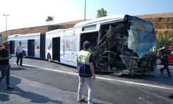 İstanbul Küçükçekmece'deki Metrobüs Kazası… 1 Kişi Hayatını Kaybetti, 50 Kişi Yaralandı