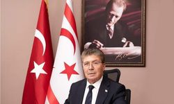 Üstel: “Bugün, yerel yönetimlerimizin mihenk taşı olan muhtarlarımızın günü...”