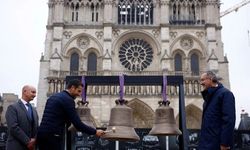 Paris'te Notre Dame Katedrali'nde 5 Yıl Aradan Sonra Çanlar Çaldı