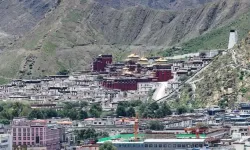 Tibet'te 7.1 büyüklüğündeki depremde en az 53 kişi öldü