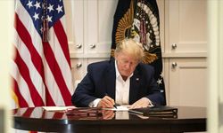 Trump, 19 Yaş Altındakilerin Cinsiyet Değiştirmesine Desteği Kesti