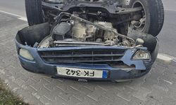 Trafik kazası: Bir araç takla attı…