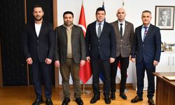 Türk Ve Dubai’li İş İnsanı İdris Demirhan DAÜ’yü Ziyaret Etti