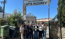 KKTC Fenerbahçeliler Derneği Lapta Huzurevi’nde Canlı Müzik Etkinliği Düzenledi