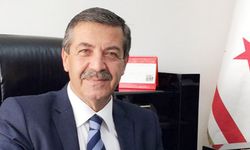 Ertuğruloğlu: “Geleceğimizin teminatı çocuklarımıza yürek dolusu sevgilerimi sunarım”