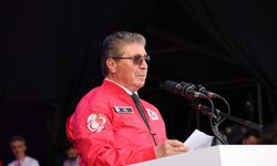 Başbakan Üstel, TEKNOFEST KKTC'de gençlere seslendi: “Asla vazgeçmeyin, bilgiye ve bilime sarılın"