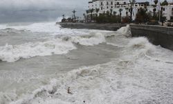 Meteorolojiden "7" kuvvetinde fırtınamsı rüzgar uyarısı