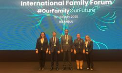 Gardiyanoğlu, İstanbul’daki Uluslararası Aile Forumu’na katıldı