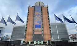 AB, Kosova’ya uyguladığı cezai tedbirleri kaldırmaya başladı