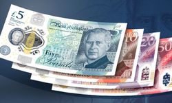 Döviz kurları.. Sterlin 52.80 lira, dolar 39.20 lira, euro 44.30 liradan işlem görüyor