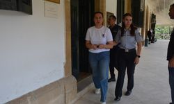 Sahte evrak suçundan tutuklanan zanlı mahkemeye çıkarıldı