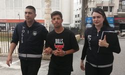 Kendisi ile alay eden iş arkadaşını sırtından ve göğsünden bıçakladı!