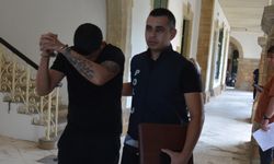 Evinin komodininde şarjör bulundu