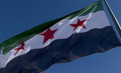 İsrail, Suriye Genelkurmay Başkanlığı'nı vurdu