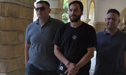 Araçtan Binlerce Lira ve Döviz Çaldı: Zanlı Gözaltında