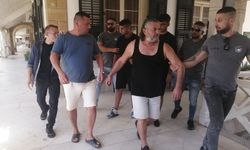 Silahları mezarlıktan aldılar