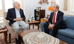 Tatar, eski Başbakan ve Meclis Başkanı Hakkı Atun’u evinde ziyaret etti