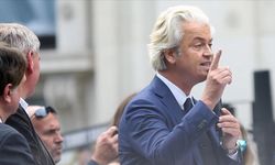 Hollanda'da 14 İslami kuruluştan, aşırı sağcı Wilders hakkında suç duyurusu