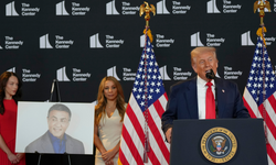 Trump, Sylvester Stallone'un da olduğu bazı sanatçıları "Kennedy Onur Ödülleri"ne aday gösterdi