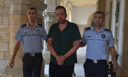 Ercan’da olay çıkardı!