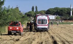 İzmir'de eğitim uçağı düştü: Bir kişi hayatını kaybetti