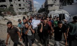İsrail'in Gazze'ye saldırılarında can kaybı son 24 saatte 38 artarak 64 bin 756'ya çıktı