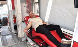 İtfaiyeciler ve polisten artan kan ihtiyacına destek…