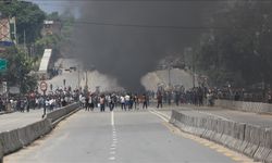 Nepal'de göstericilerin baskın düzenlediği cezaevlerinden 15 binden fazla mahkum kaçtı