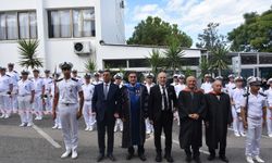 GAÜ Akademik Yılı açılış töreni yapıldı… Açılış dersini ekonomist Ahmet Özal verdi