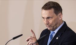 Polonya, Putin'i hava sahasından geçmemesi konusunda uyardı