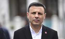 CHP İstanbul İl Başkanı seçilen Özgür Çelik mazbatasını aldı