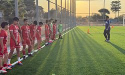 Erenköy-Karpaz Belediyesi'nden, Dipkarpaz’a halı saha