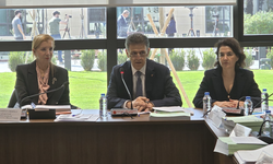 Kamu Hizmeti Komisyonu Başkanlığı ile Çalışma ve Sosyal Güvenlik Bakanlığı bütçeleri Komite’de görüşülüyor