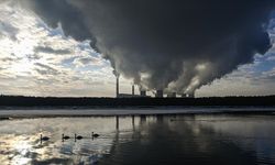 BM İklim Değişikliği İcra Sekreteri Stiell, fosil yakıtlardan "adil ve düzenli" uzaklaşmaya çağırdı