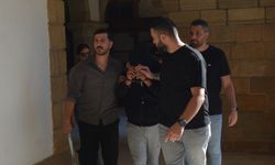 Lefkoşa’da hastane otoparkında baygın bulundu: Üzerinden uyuşturucu çıktı