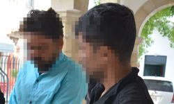 KKTC’de izinsiz ikamet etmek suçundan tutuklanan iki kişi mahkemeye çıkarıldı