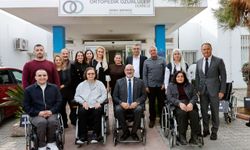 Erhürman ve eşi, Kıbrıs Türk Ortopedik Özürlüler Derneği’ni ziyaret etti: “En büyük engel farkında olmamaktır”