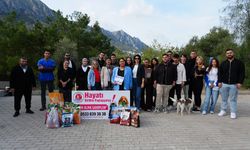 GAÜ İletişim Fakültesi’nden Girne Belediyesi Hayvan Barınağı ve Rehabilitasyon Merkezi’ne ziyaret