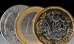 Euro 50,35 TL, sterlin 57,35 TL, dolar 42,83 TL’den işlem görüyor