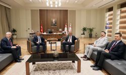 Cumhurbaşkanı Erhürman, CHP Genel Başkanı Özel'i kabul etti