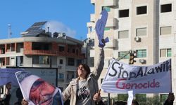 Suriye'nin Lazkiye ilindeki protestolarda 3 kişi öldü, 60 kişi yaralandı