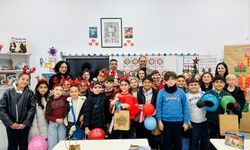 İskele Belediyesi’nden öğrencilere yeni yıl hediyesi