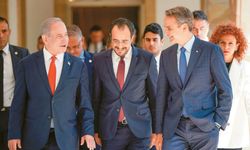 Güney Kıbrıs-Yunanistan-İsrail arasındaki üçlü zirve... Savunma, güvenlik ve enerji konularına vurgu yapıldı