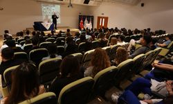 LAÜ’ de Dr. Dt. Yalçın Ergir’in semineri büyük bir ilgiyle gerçekleşti