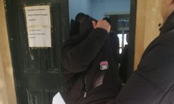 Yanağından ve başından öptü, cins*l saldırı suçundan tutuklandı